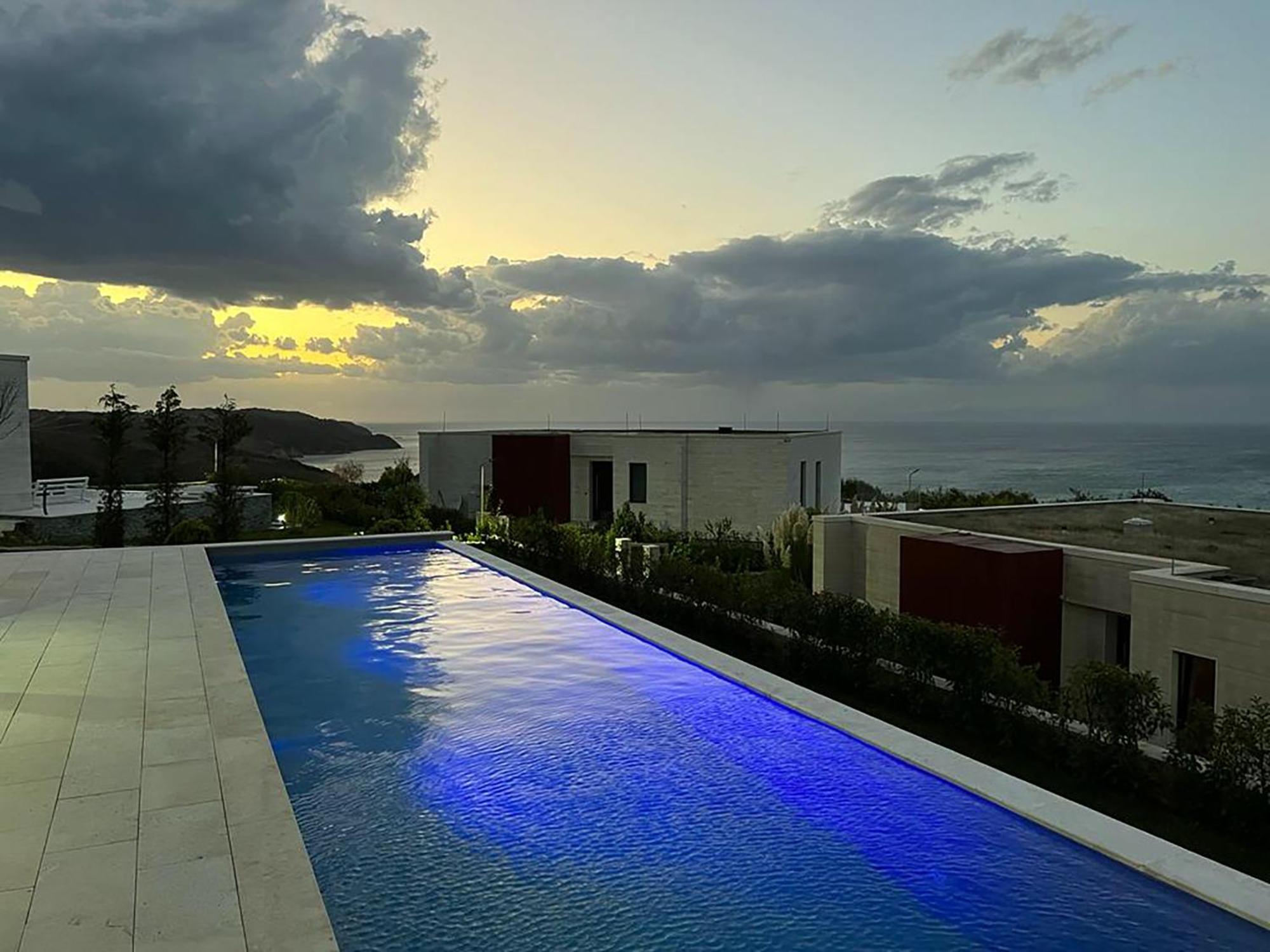 Deluxe Villa Jante Infinity Pool Durres Exterior photo